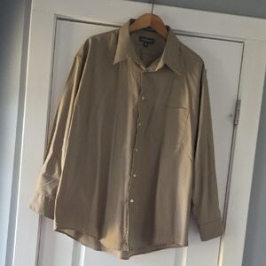 Croft & Barrow Taupe Tan Men's Dress Shirt